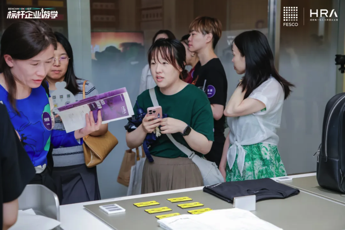 截屏2025-10-10 12.11.35.png 截屏2025-10-10 12.11.35.png